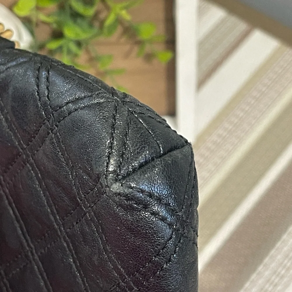 MARC BY MARC JACOBS Black Quilted Leather Flap Crossbody Bag